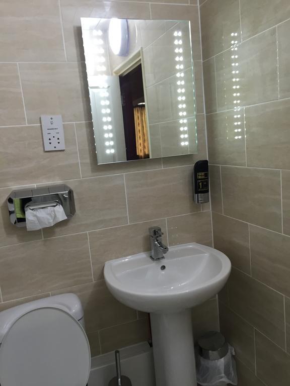 Hylands Hotel Coventry Ngoại thất bức ảnh