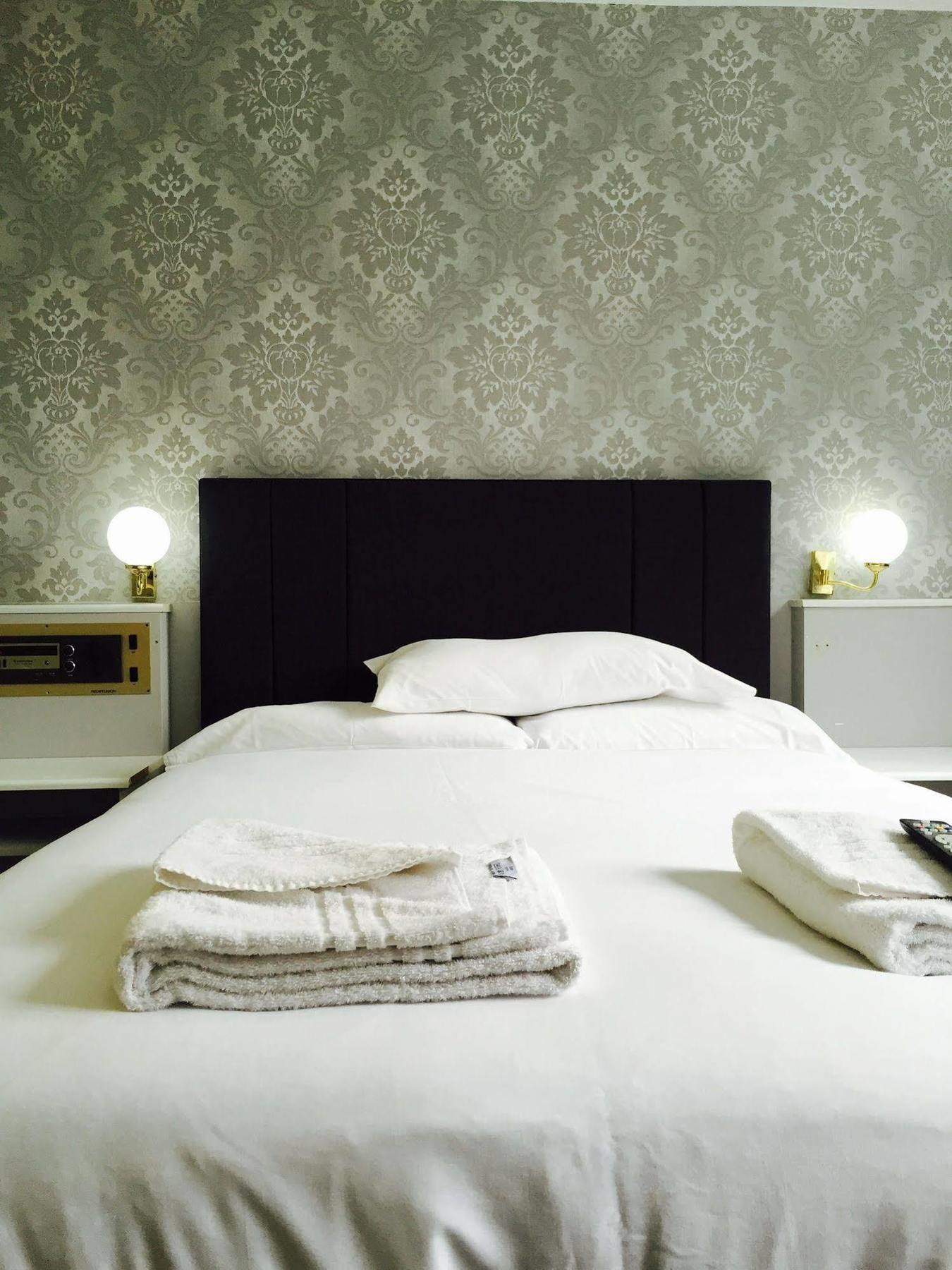 Hylands Hotel Coventry Ngoại thất bức ảnh