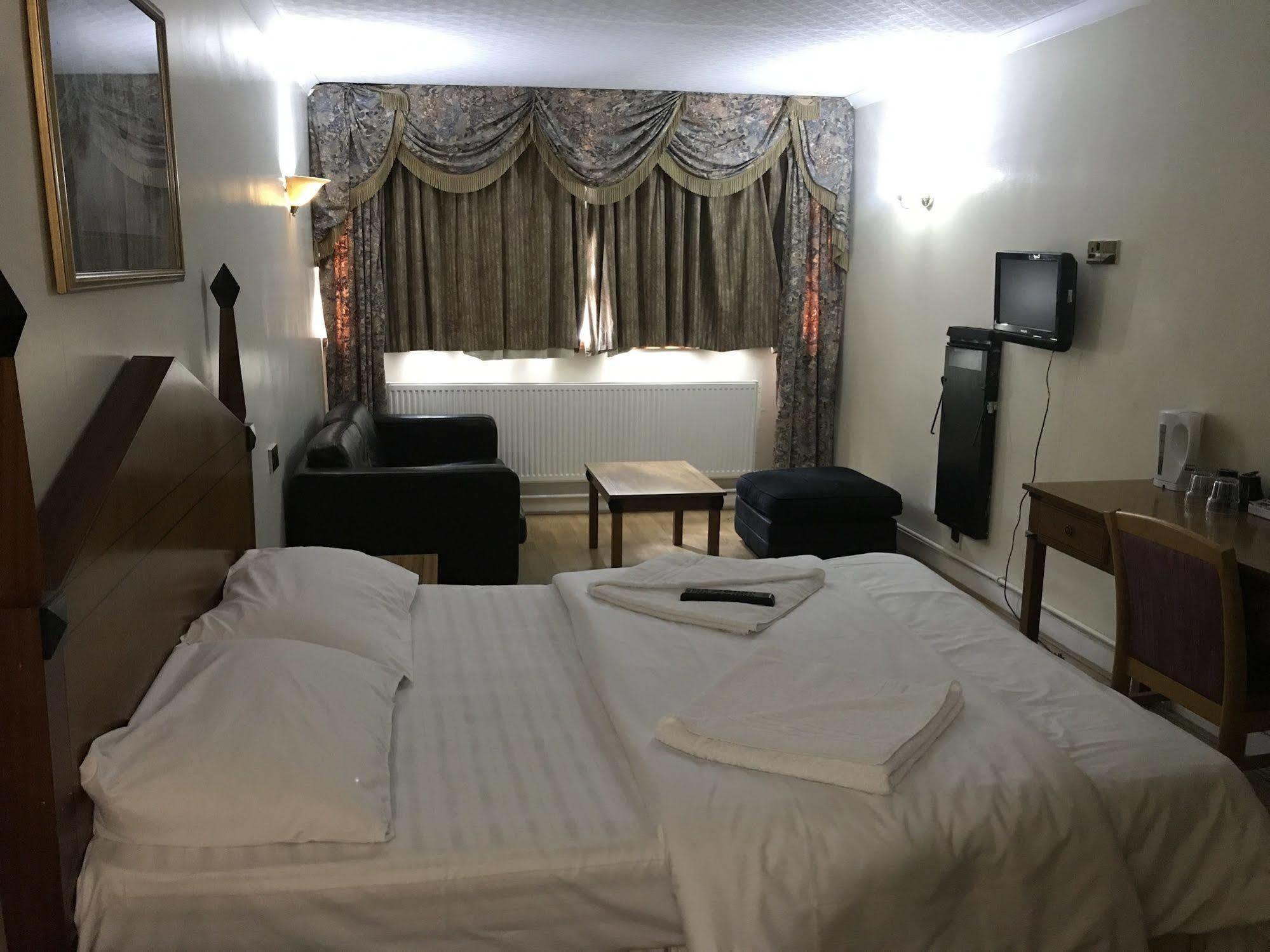Hylands Hotel Coventry Ngoại thất bức ảnh